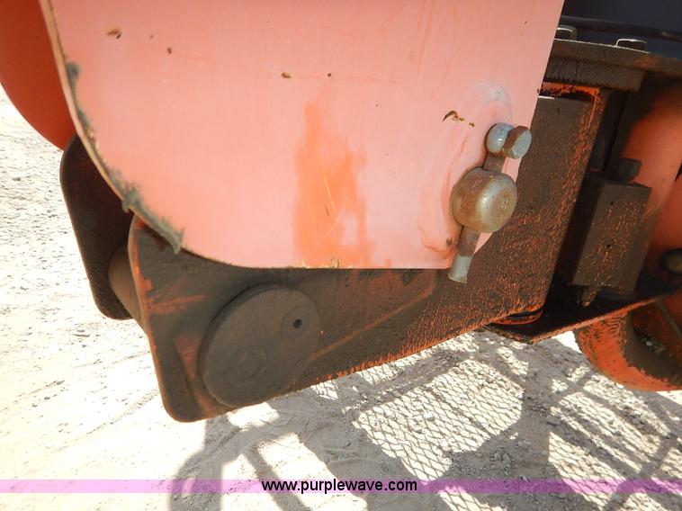 image for item J3817 1999 JLG Lift 600A boom lift