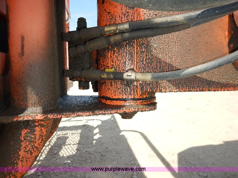 image for item J3817 1999 JLG Lift 600A boom lift