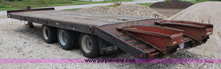 image for item J5908 1996 Towmaster T-50 equipment trailer