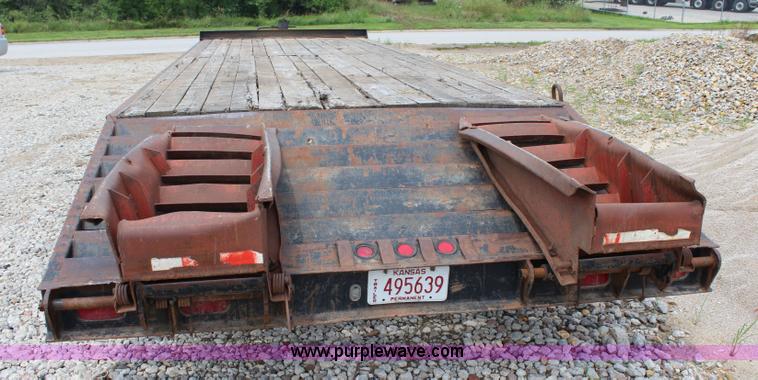 image for item J5908 1996 Towmaster T-50 equipment trailer