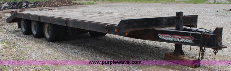 image for item J5908 1996 Towmaster T-50 equipment trailer