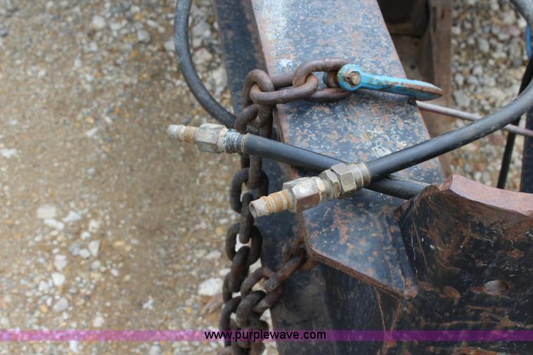 image for item J5908 1996 Towmaster T-50 equipment trailer