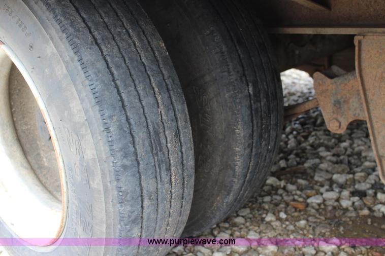 image for item J5908 1996 Towmaster T-50 equipment trailer