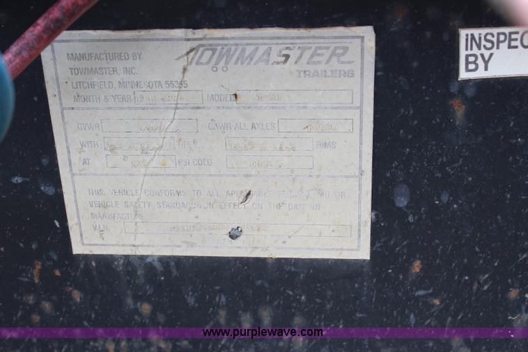 image for item J5908 1996 Towmaster T-50 equipment trailer