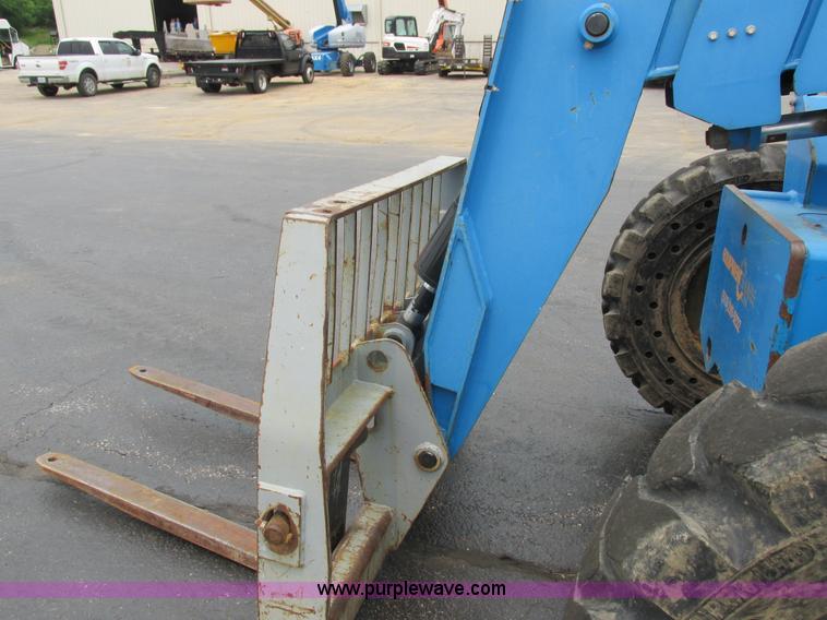 image for item K2174 2007 Genie GTH844 telehandler