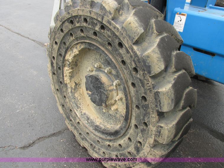image for item K2174 2007 Genie GTH844 telehandler