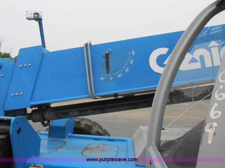 image for item K2174 2007 Genie GTH844 telehandler