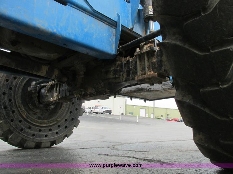 image for item K2174 2007 Genie GTH844 telehandler