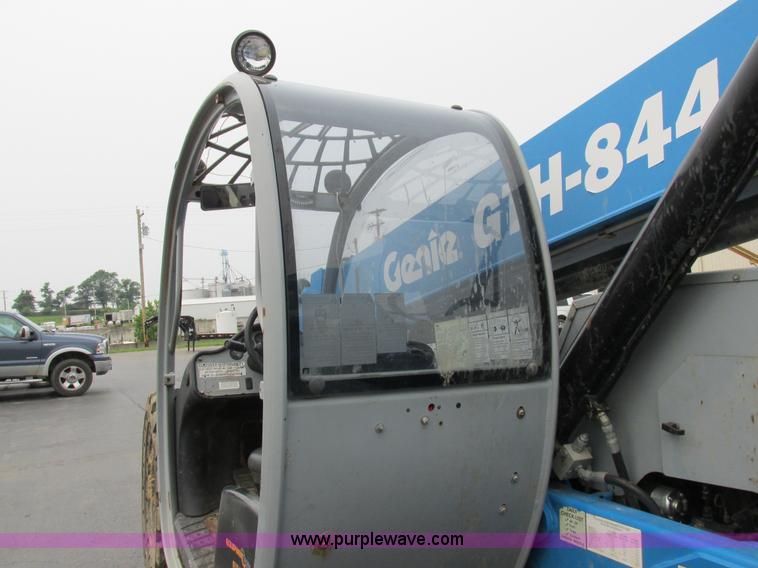 image for item K2174 2007 Genie GTH844 telehandler