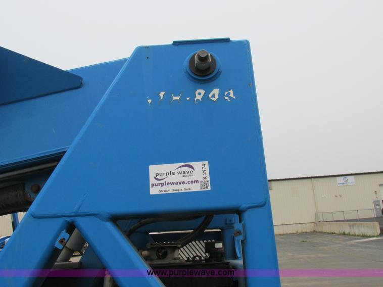 image for item K2174 2007 Genie GTH844 telehandler