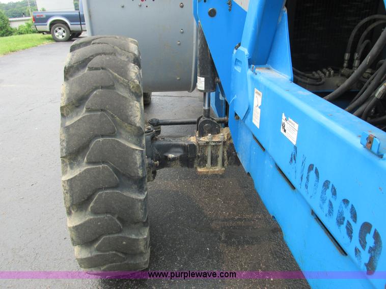 image for item K2174 2007 Genie GTH844 telehandler