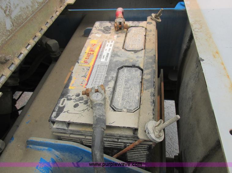 image for item K2174 2007 Genie GTH844 telehandler