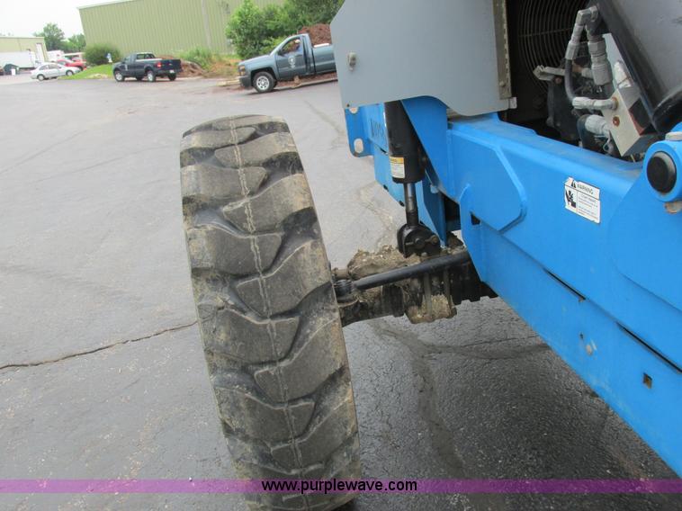 image for item K2174 2007 Genie GTH844 telehandler