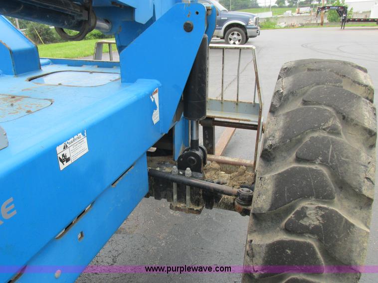 image for item K2174 2007 Genie GTH844 telehandler