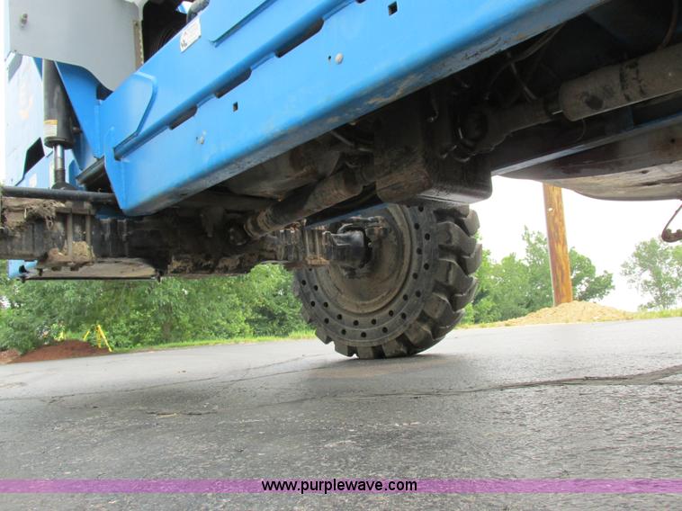 image for item K2174 2007 Genie GTH844 telehandler