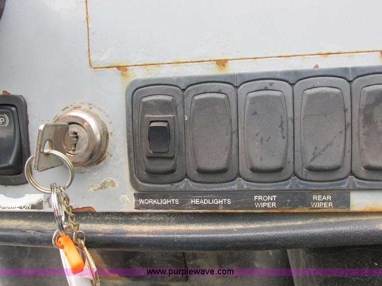 image for item K2174 2007 Genie GTH844 telehandler