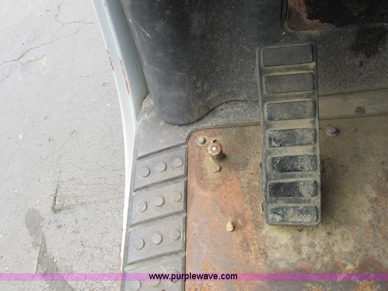 image for item K2174 2007 Genie GTH844 telehandler