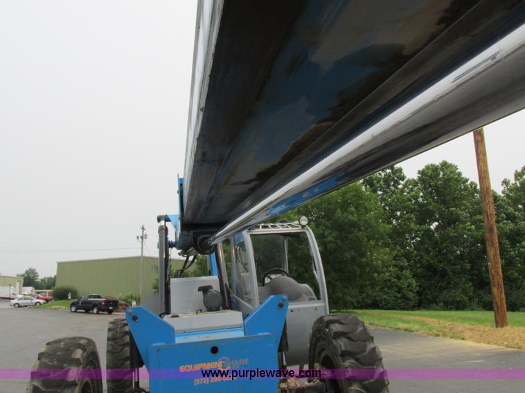 image for item K2174 2007 Genie GTH844 telehandler