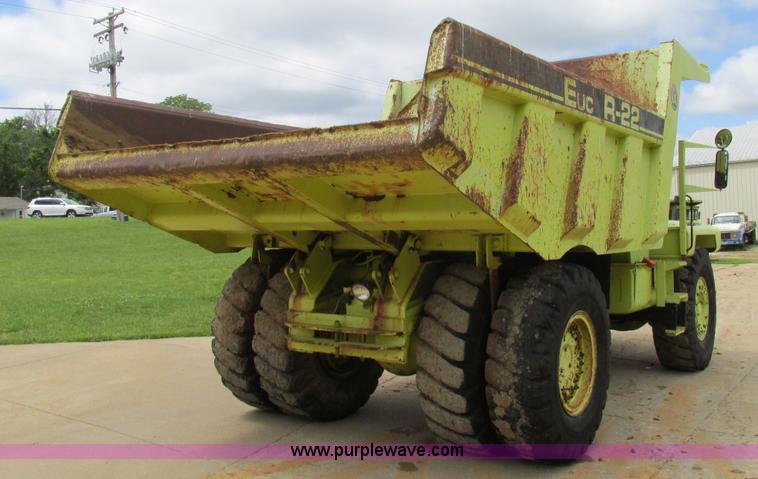 image for item K5082 1974 Euclid R-22 (207FD) haul truck