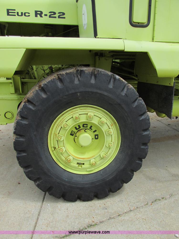 image for item K5082 1974 Euclid R-22 (207FD) haul truck