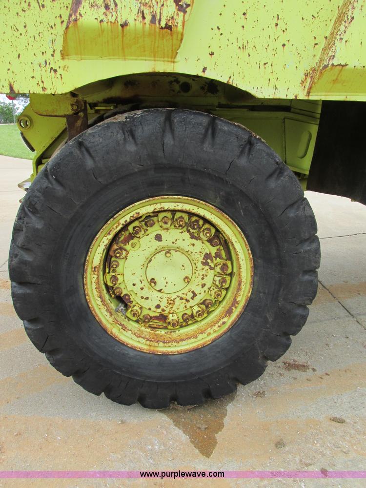 image for item K5082 1974 Euclid R-22 (207FD) haul truck