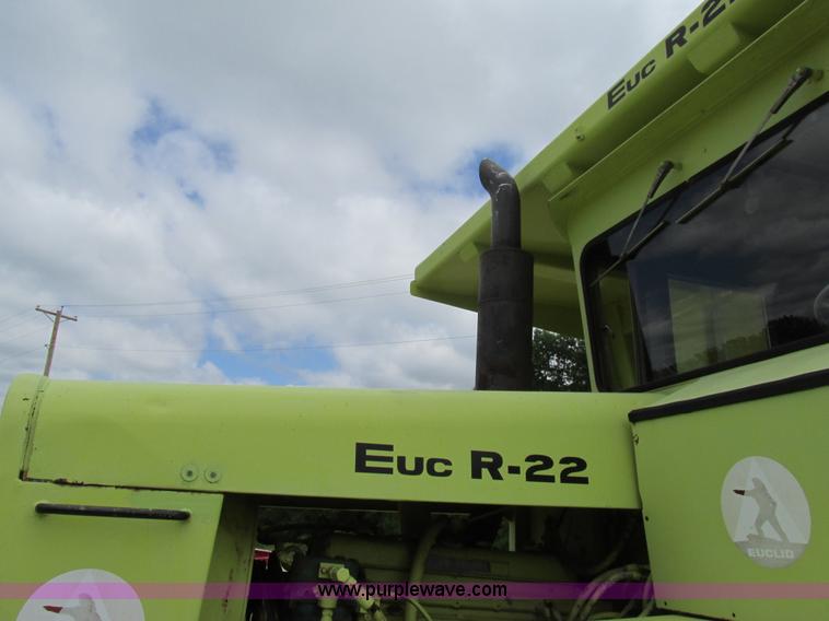 image for item K5082 1974 Euclid R-22 (207FD) haul truck