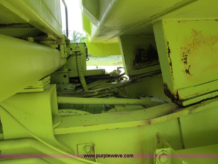 image for item K5082 1974 Euclid R-22 (207FD) haul truck