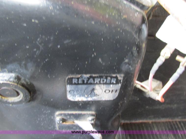 image for item K5082 1974 Euclid R-22 (207FD) haul truck