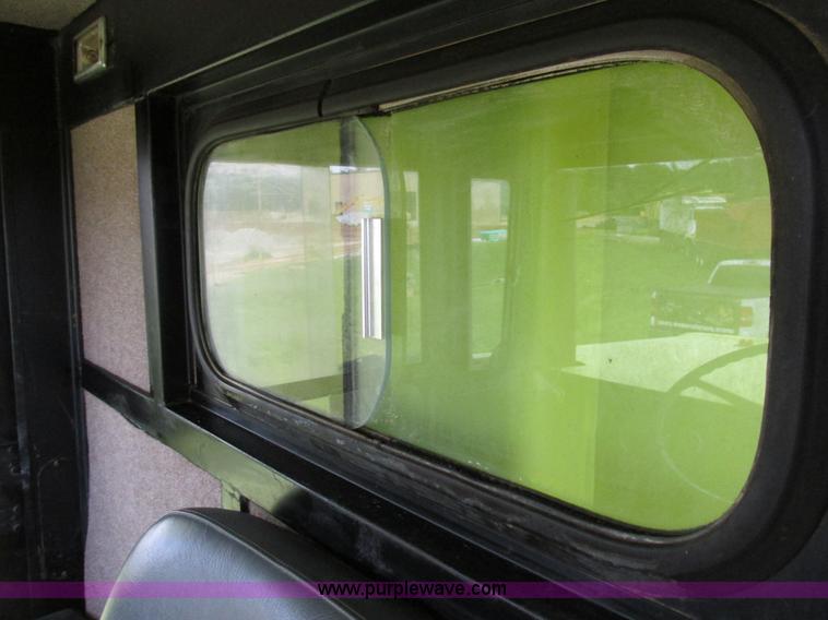 image for item K5082 1974 Euclid R-22 (207FD) haul truck