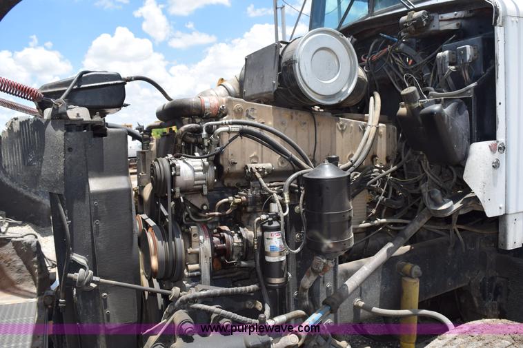 image for item K6048 1988 Kenworth T800 dump truck