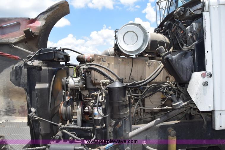 image for item K6048 1988 Kenworth T800 dump truck