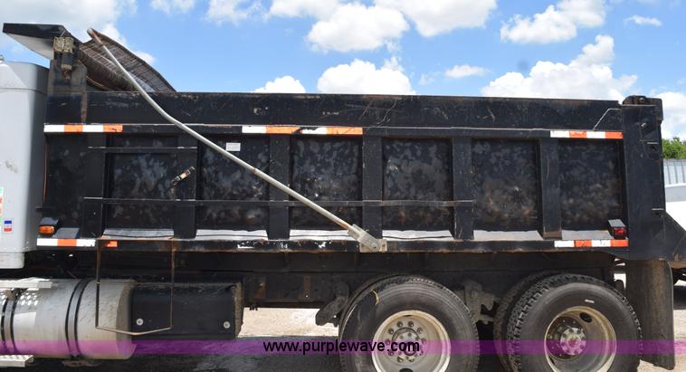 image for item K6048 1988 Kenworth T800 dump truck