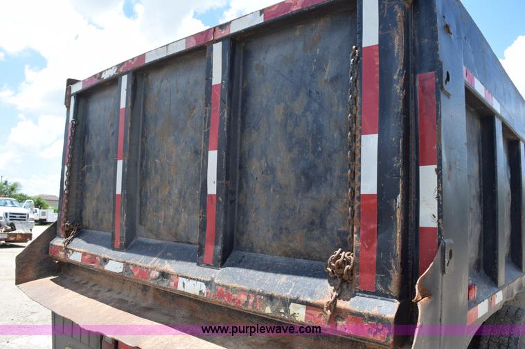 image for item K6048 1988 Kenworth T800 dump truck