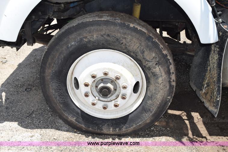 image for item K6048 1988 Kenworth T800 dump truck