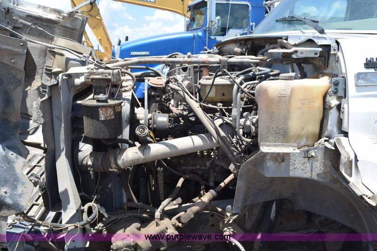 image for item K6050 1995 Ford F800 flatbed truck