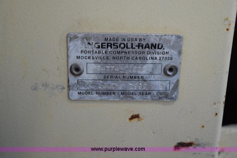 image for item K6054 1999 Ingersoll Rand 185 air compressor