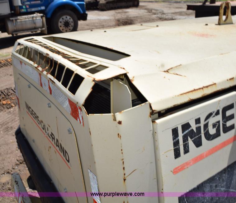 image for item K6054 1999 Ingersoll Rand 185 air compressor