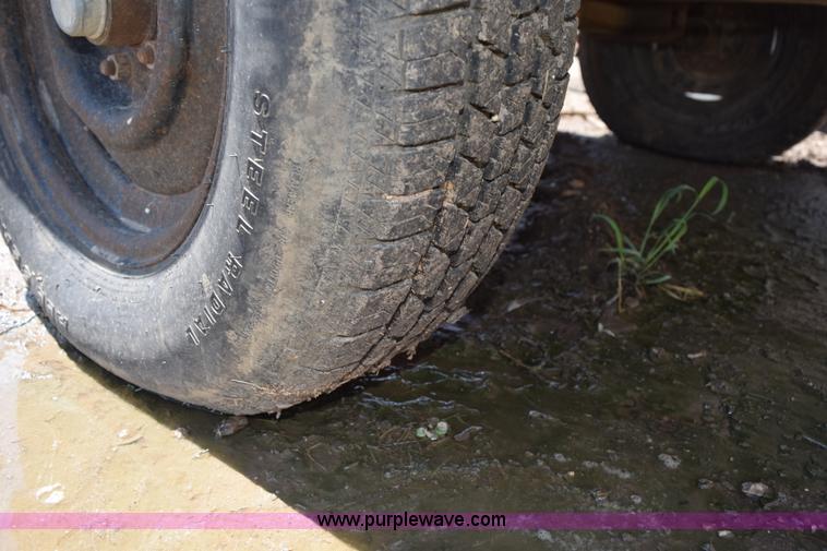 image for item K6054 1999 Ingersoll Rand 185 air compressor