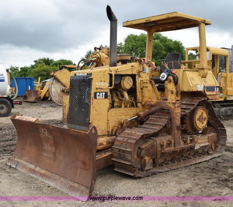 image for item K6055 1988 Caterpillar D4H dozer