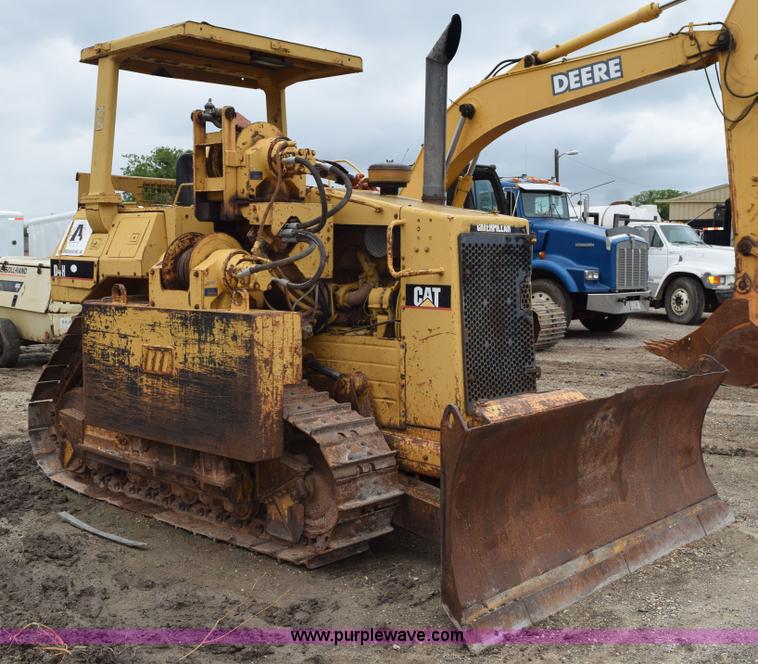 image for item K6055 1988 Caterpillar D4H dozer