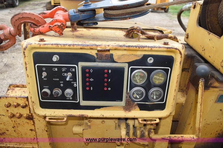 image for item K6055 1988 Caterpillar D4H dozer