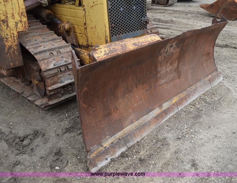 image for item K6055 1988 Caterpillar D4H dozer