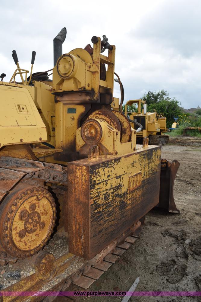 image for item K6055 1988 Caterpillar D4H dozer