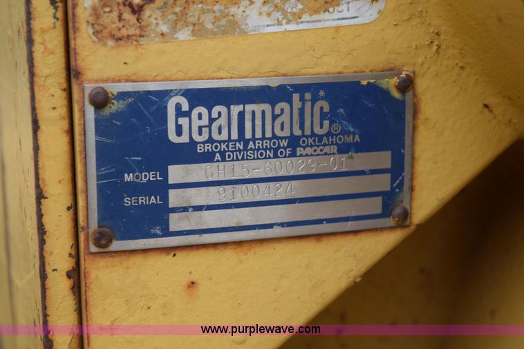 image for item K6055 1988 Caterpillar D4H dozer