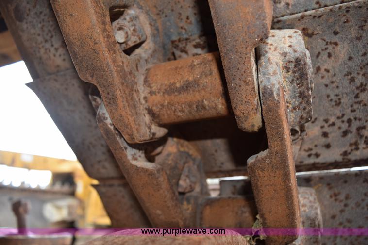 image for item K6055 1988 Caterpillar D4H dozer