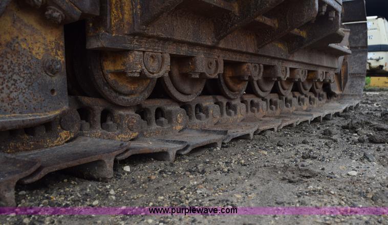 image for item K6055 1988 Caterpillar D4H dozer