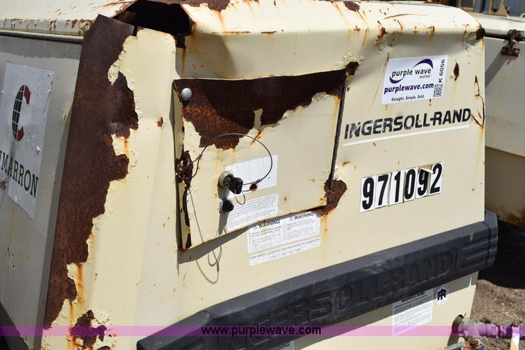 image for item K6056 1999 Ingersoll Rand 185 air compressor