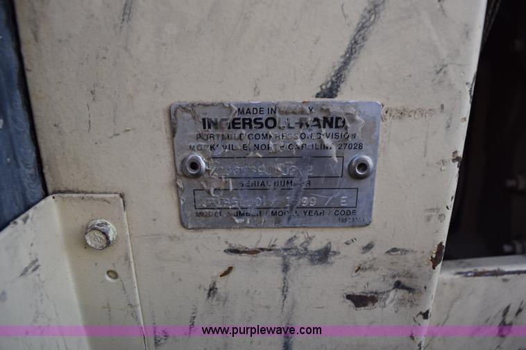 image for item K6056 1999 Ingersoll Rand 185 air compressor