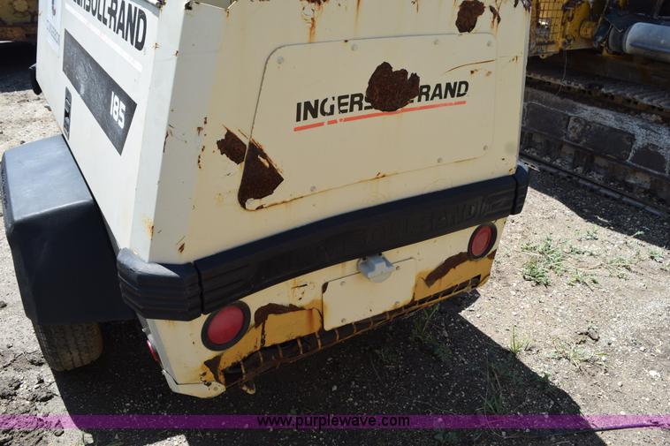 image for item K6056 1999 Ingersoll Rand 185 air compressor