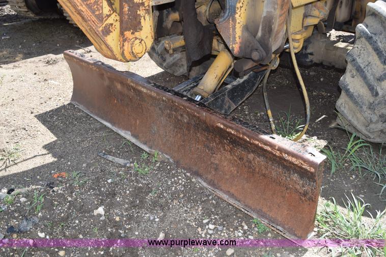 image for item K6057 1999 Vermeer V8550A trencher